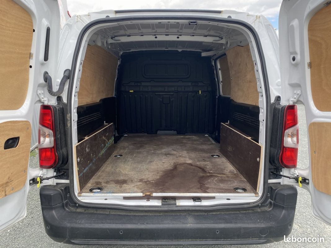 Opel Combo (4) L2H1 Cargo Augmenté 1.5 diese 100ch L2H1 PACK CLIM (image 6)