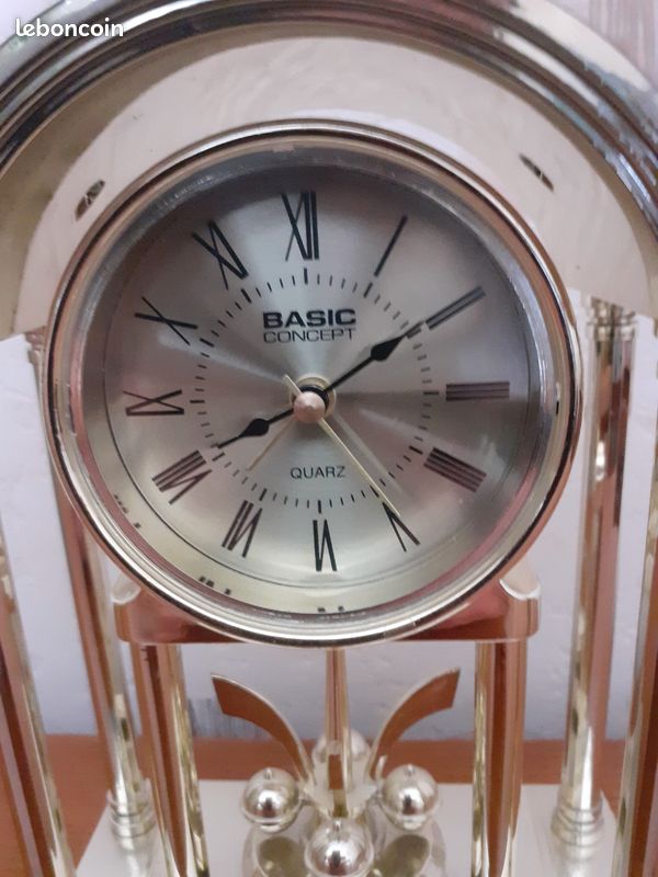 Pendule de table "Basic concept" (image 5)