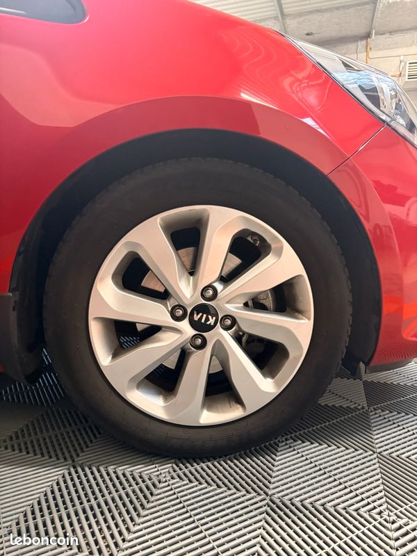 Kia rio 1.4 crdi 90 uefa euro 2016 (image 30)