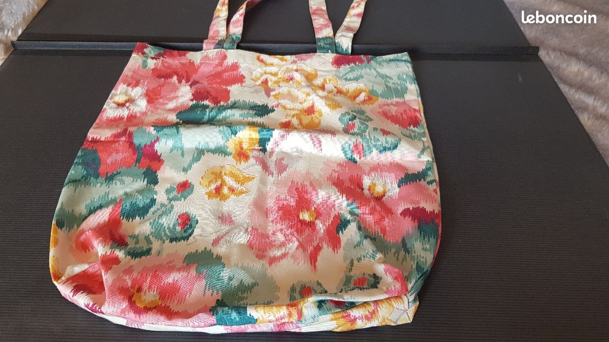 Tote bag fleuri (image 2)