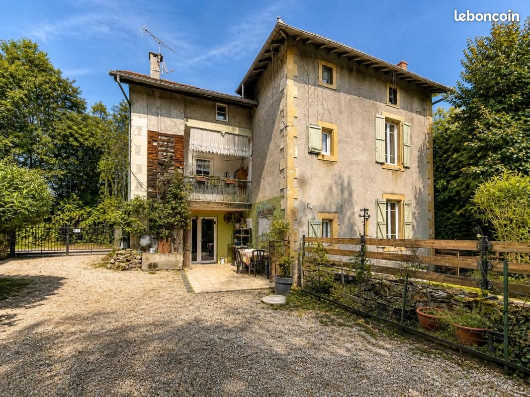 Maison 9 pièces 211 m² · à Salies-du-Salat · 211 m² · 248 000 €