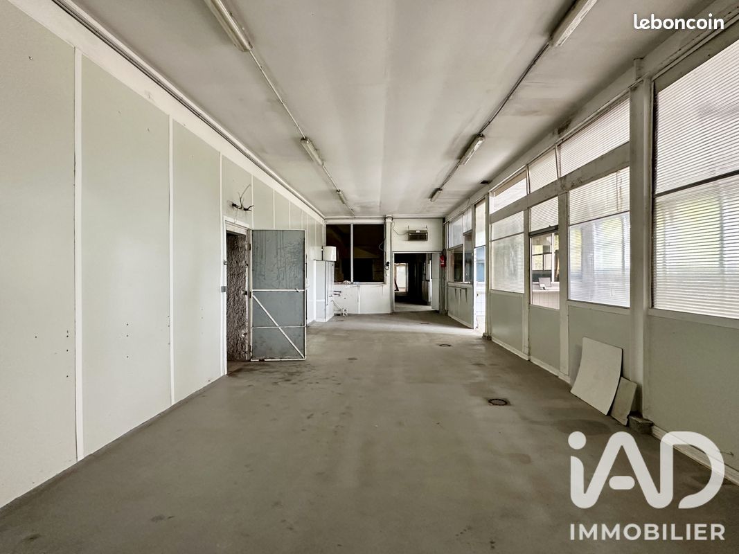 Local 690 m² Saint-Laurent-Blangy (image 10)