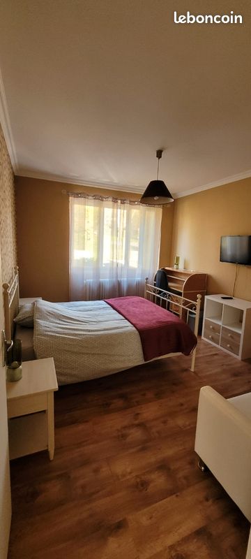 Maison a louer angouleme - 11 pièce(s) - 210 m2 - Surfyn