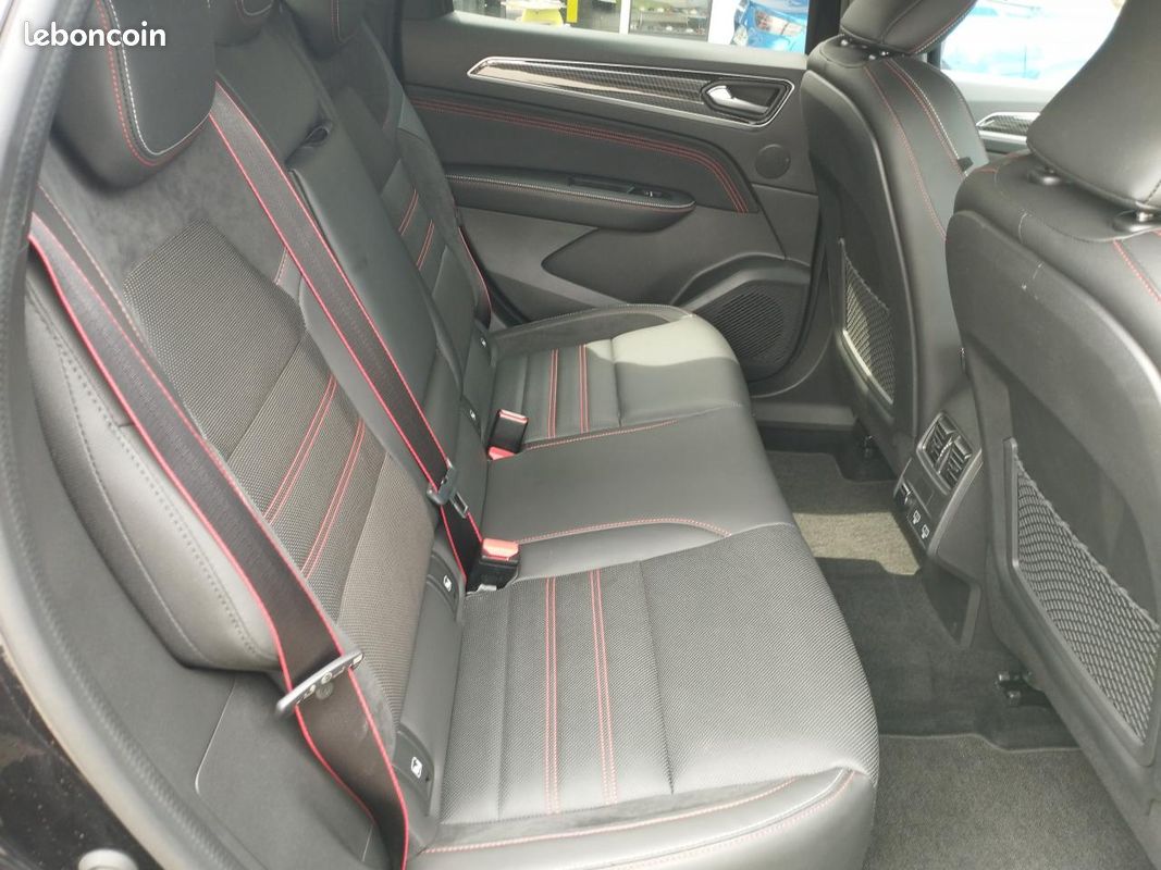 RENAULT ARKANA 1.6 E-Tech Hybride - 145 - BVA multi-modes R.S. Line Fast Track PHASE 1 (image 17)