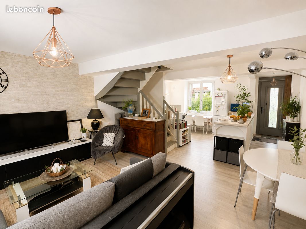 Maison 4 pièces 92 m² · à Carbonne · 92 m² · 245 000 €