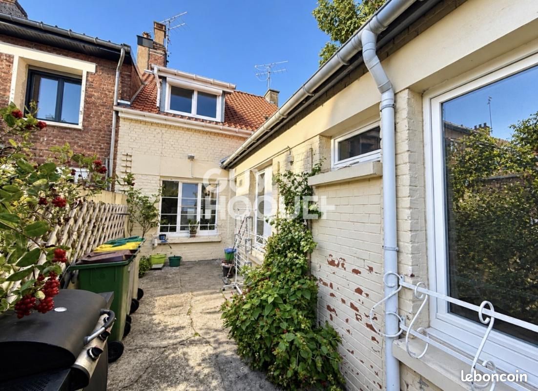 Maison 3 pièces 95 m² · à Calais · 95 m² · 149 000 €