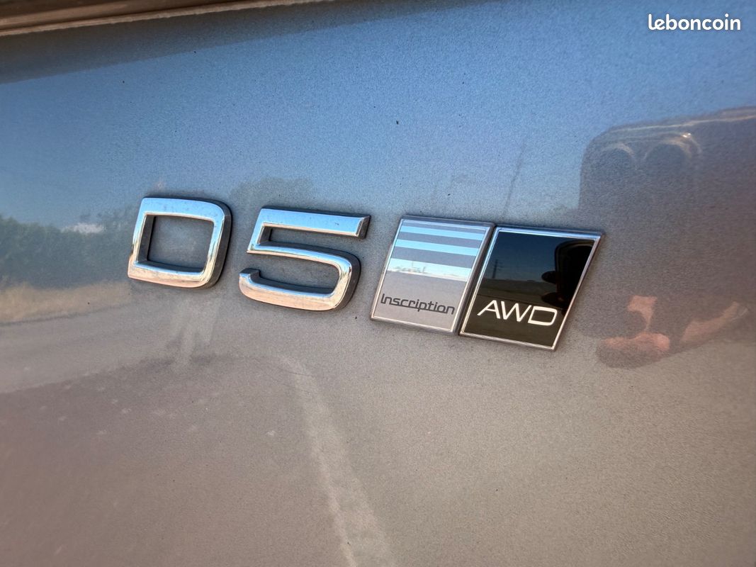 Volvo XC90 D5 225ch Inscription AWD Geartronic - Toit Ouvrant Pano, Cuir Nappa, Caméra de recul (image 10)