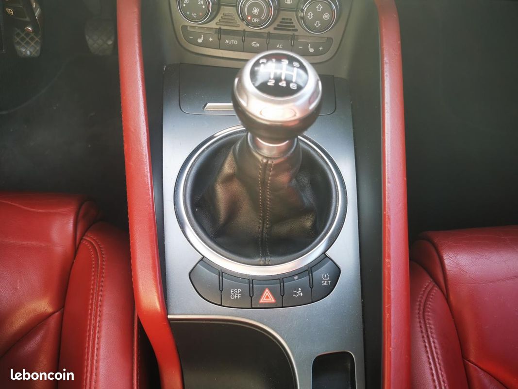 Audi tt roadster 2.0 tfsi 200 (image 22)