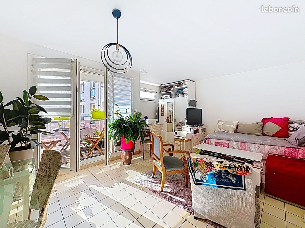 Appartement 1 pièce 32 m² · à Livry-Gargan · 32 m² · 127 000 €