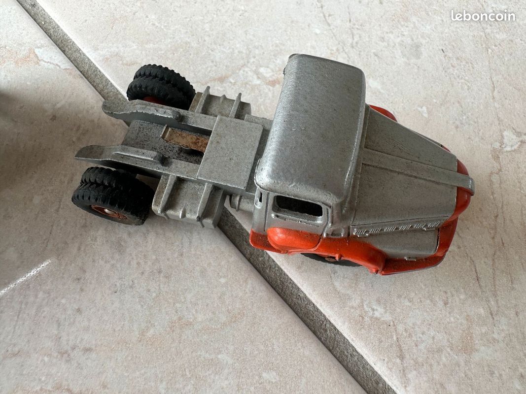 jouet dinky toys camion tracteur unic remorque porte-voiture collection