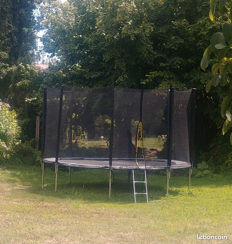Trampoline Jardin Ø370cm Saturne XXL | Filet De Sécurité, Échelle, Bâche Et Kit Ancrage | Ressorts Acier Inox