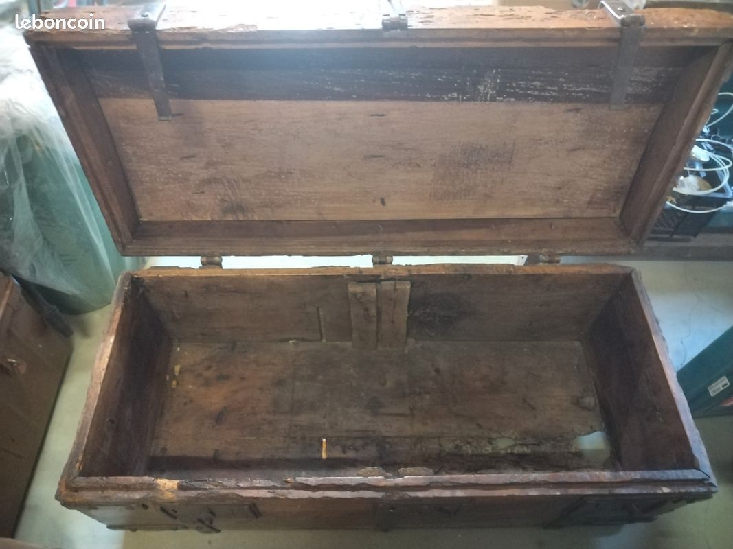 Coffre ancien (image 4)