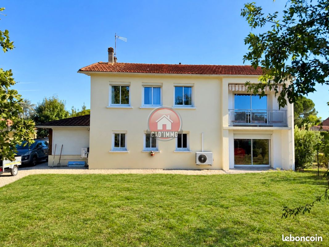 Maison 7 pièces 156 m² · à Lamonzie-Saint-Martin · 156 m² · 192 000 €
