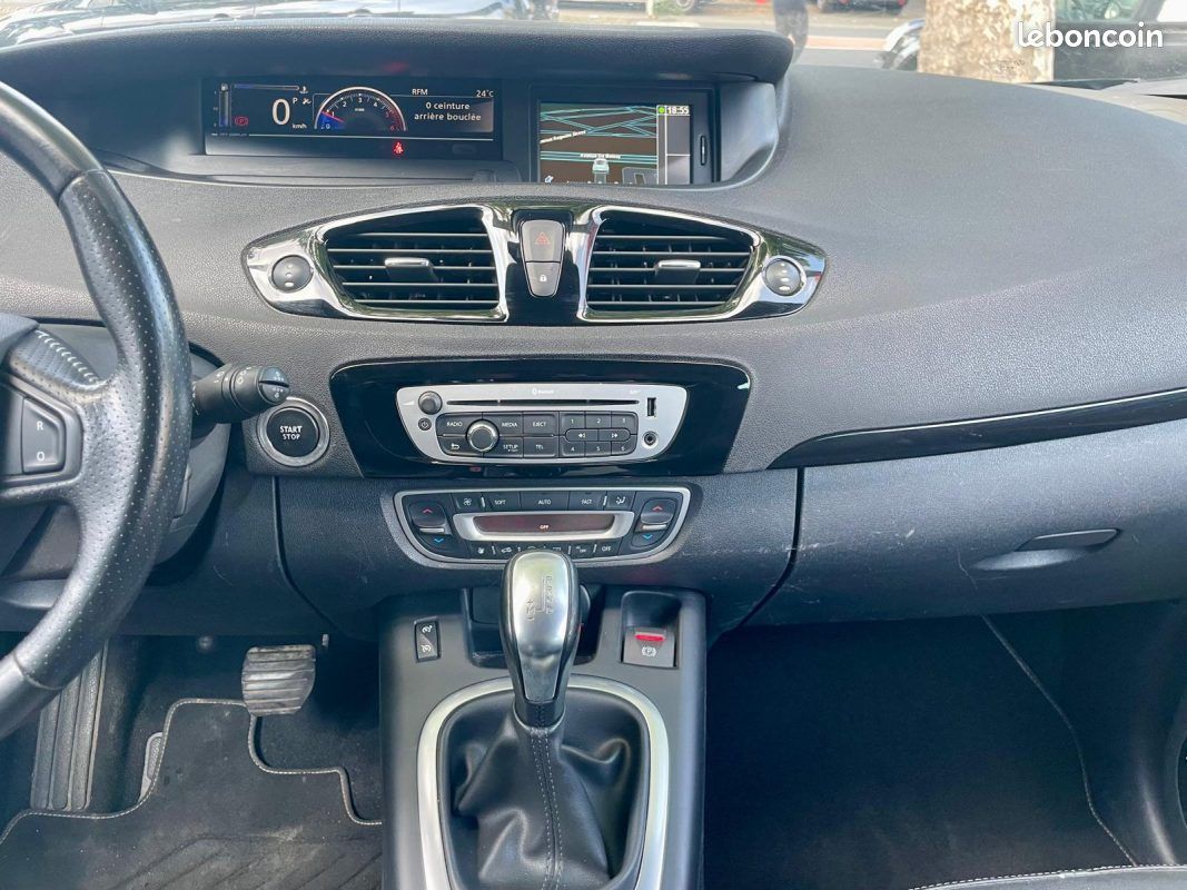 RENAULT SCENIC III 1.5 dCi 110 BOSE EDC (image 18)