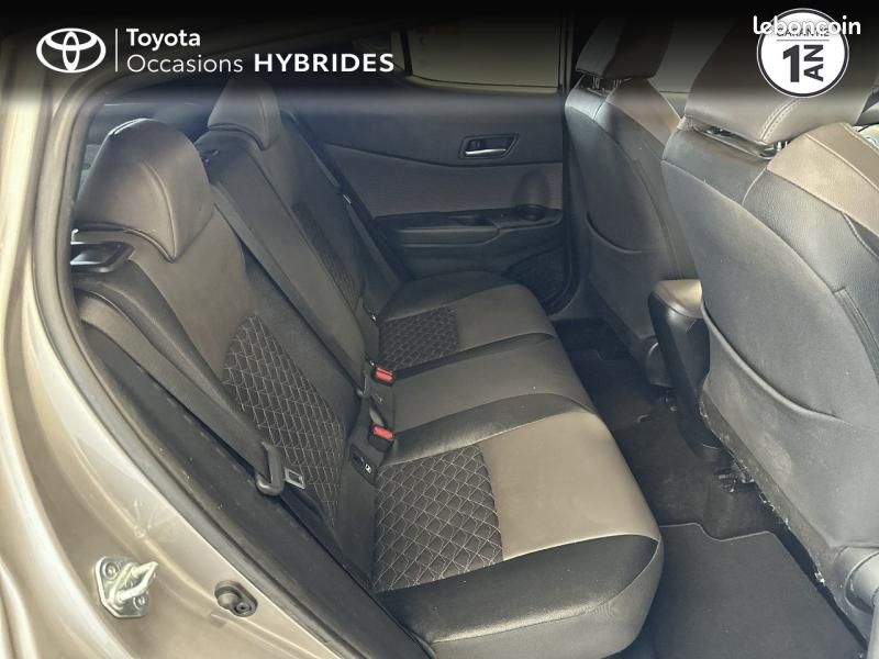 Toyota C-HR 122h Distinctive 2WD E-CVT MC19 (image 7)