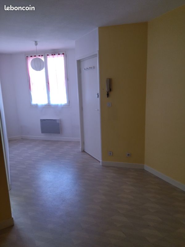 Appartement 2 pièces 28 m² · à Clermont-Ferrand · 28 m² · 415 €/mois