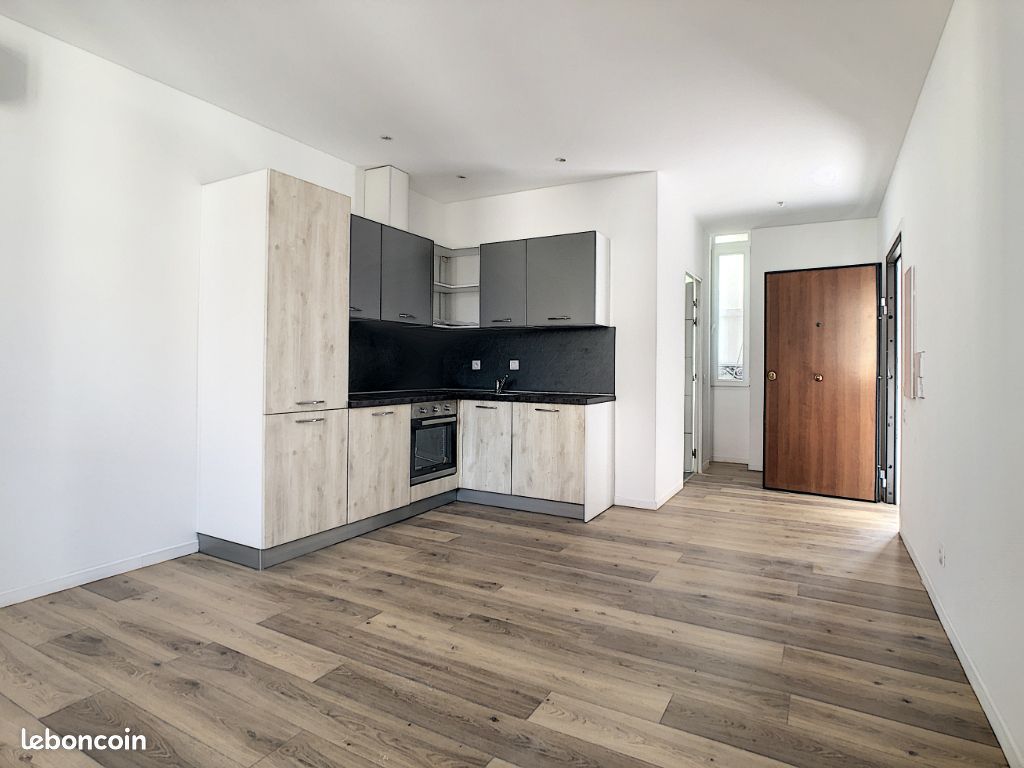 Appartement 1 pièce 26 m² · à La Ferté-Alais · 26 m² · 650 €/mois