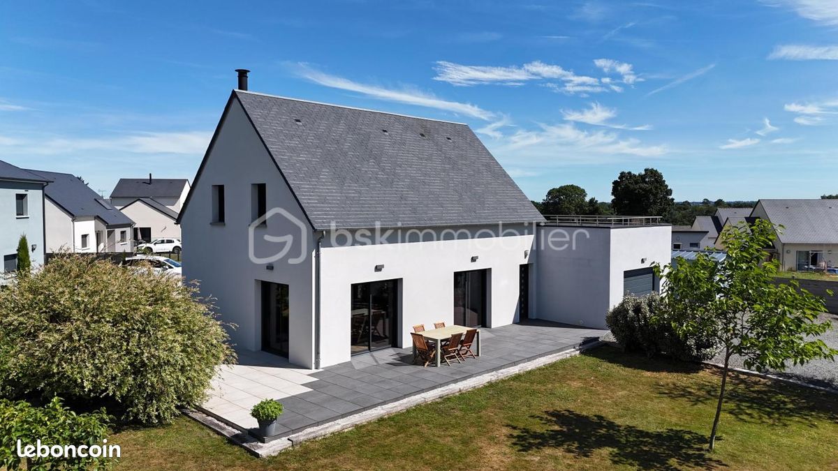 Maison 5 pièces 122 m² · à Bourgvallées · 122 m² · 289 500 €