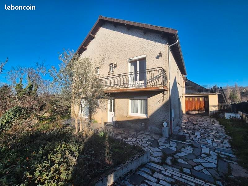 Maison 6 pièces 137 m² · à Désertines · 137 m² · 127 680 €