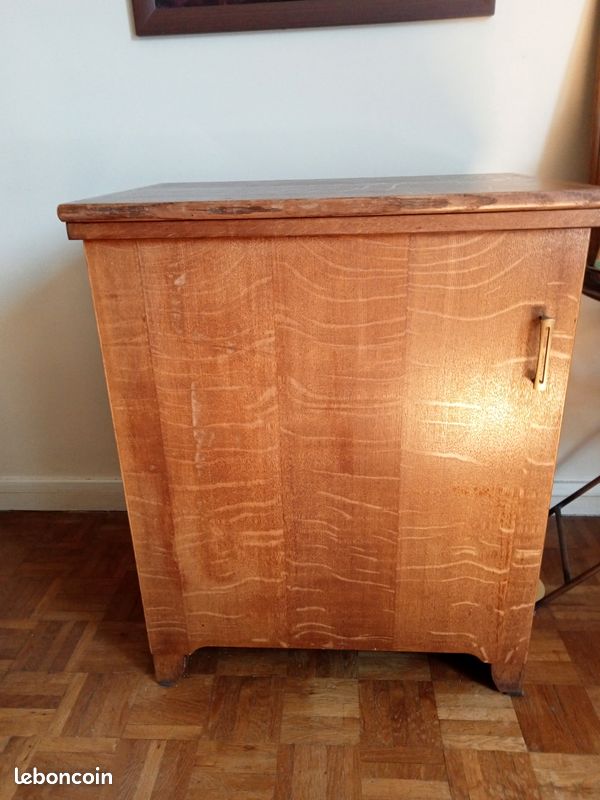 Meuble machine à coudre (image 1)