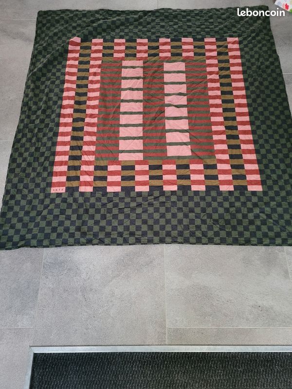 Foulard SKFK rose et vert (image 2)