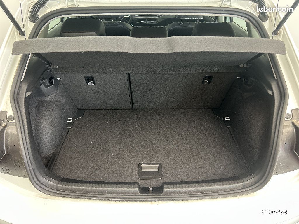 Volkswagen Polo 1.0 TSI 95 S&S BVM5 Style (image 7)