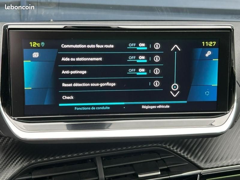 Peugeot 208 e-208 136ch GT (image 29)