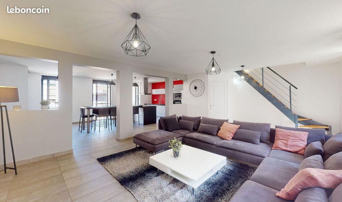 Appartement 3 pièces 120 m² · à Rodez · 120 m² · 950 €/mois