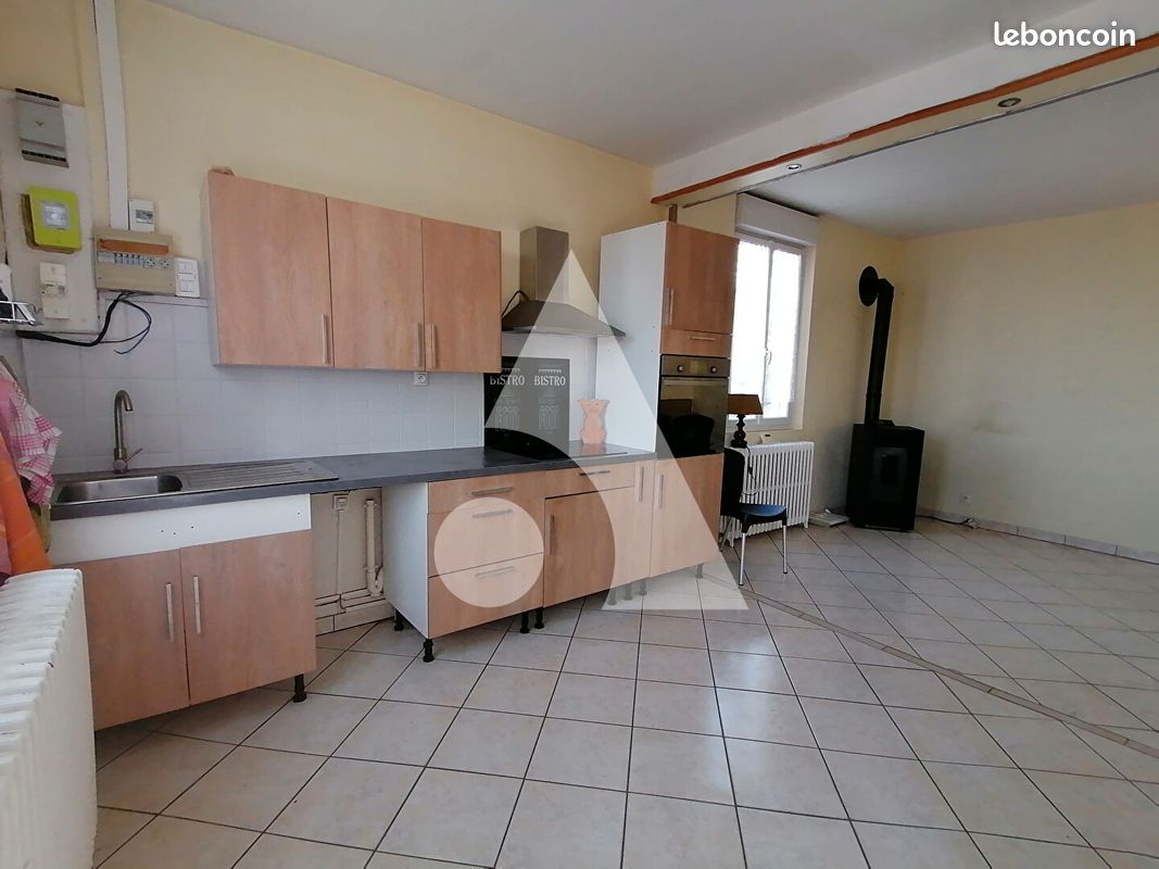 Maison 2 pièces 49 m² · à Montceau-les-Mines · 49 m² · 55 000 €