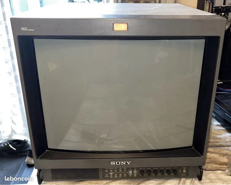 Moniteur Vidéo Sony PVM 9220 CRT - 8 Pouces - Pour Pièces