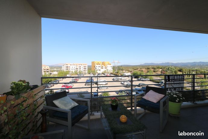 Aix en provence la duranne - t3 de 61m2 avec une terrasse et un stationnement en sous sol