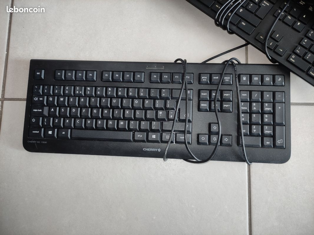 Lot 5 clavier ordinateur + ventilateur (image 2)
