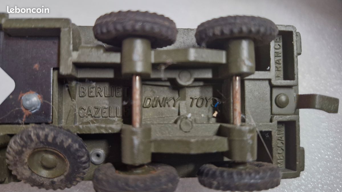 BERLIET Gazelle lance missile 1:43 SB - M3 Dinky Toys
