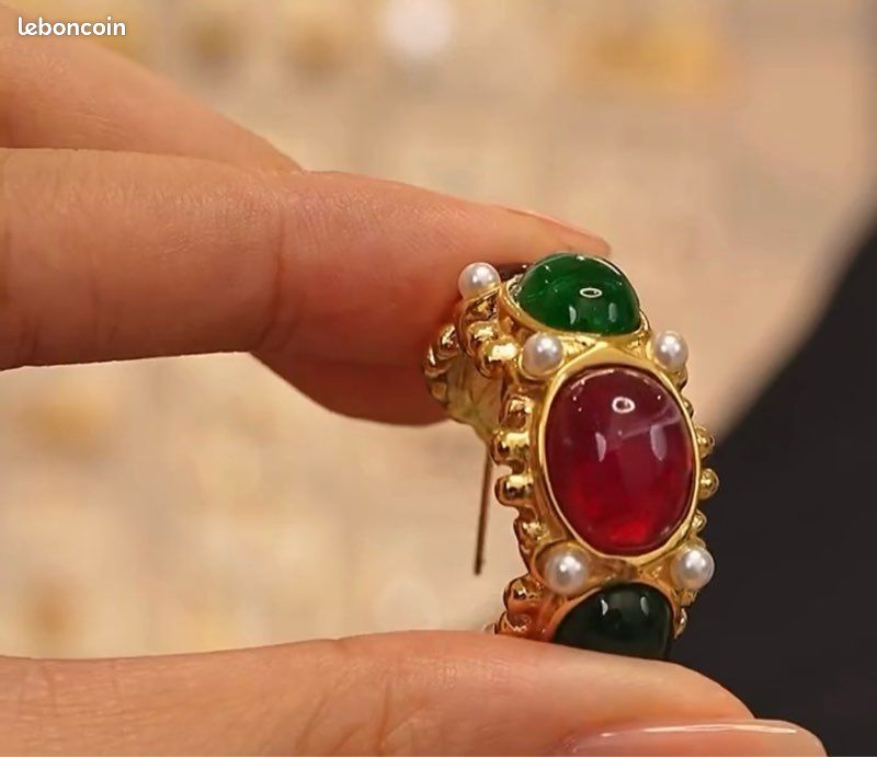 Pour le Dîner de Noël 🎄 Boucles d’Oreilles Vintage Plaquées Or 18K (image 4)