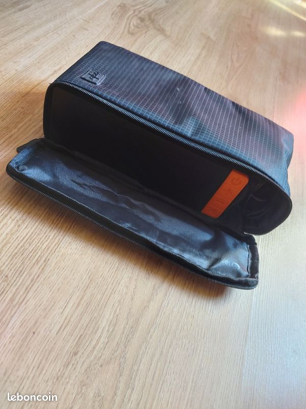 Enceinte bluetooh (image 1)