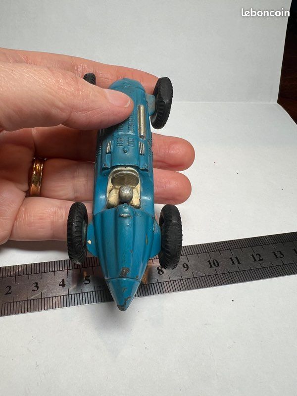 Dinky Toys 1:48 - 2 - Voiture de course miniature - First Original