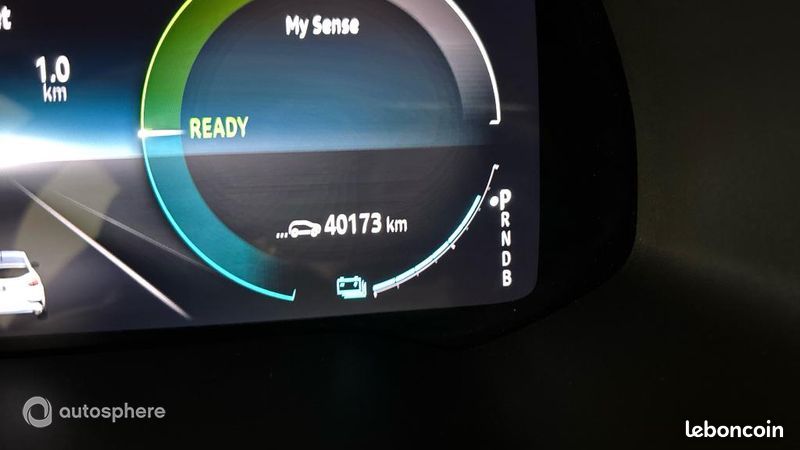 Renault Clio 1.6 E-Tech 145ch full hybrid esprit Alpine (image 9)