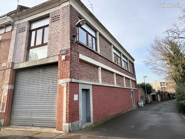 Immeuble 3 pièces 180 m²