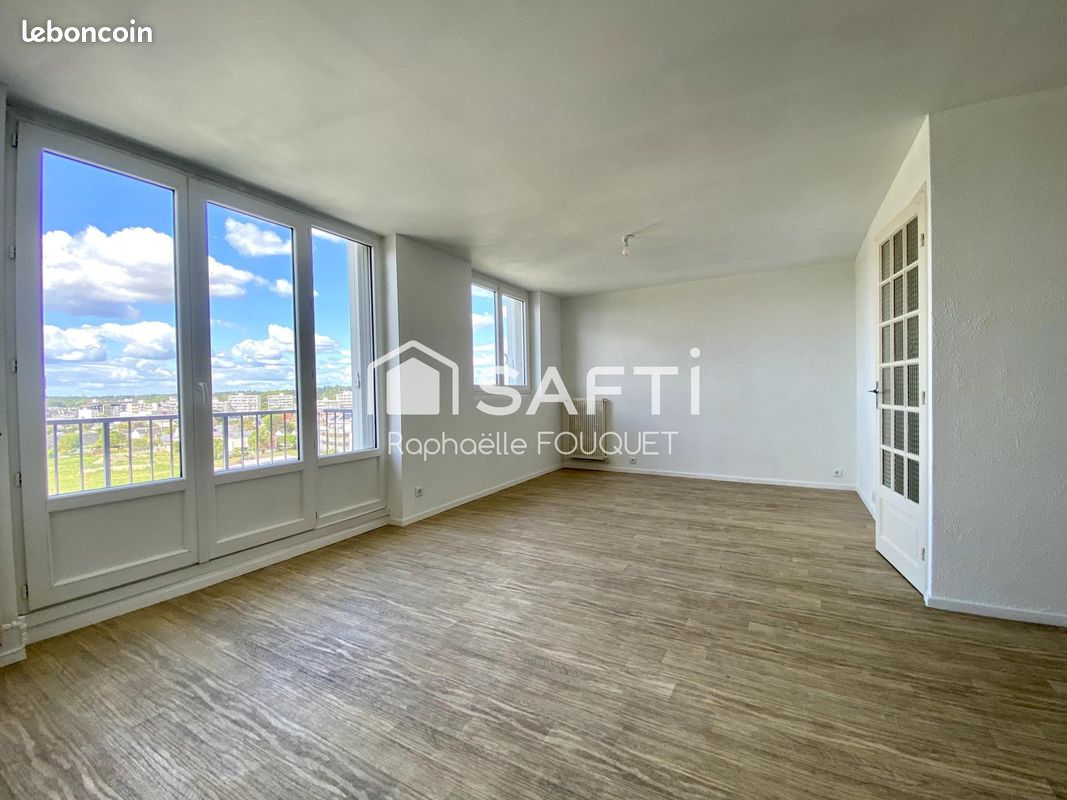 Appartement 3 pièces 73 m² · à La Riche · 73 m² · 165 000 €