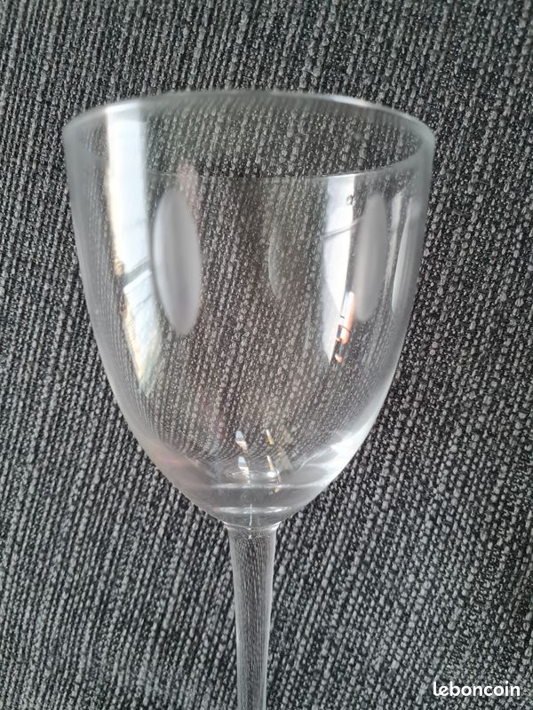 Lots de 8 flûtes et 6 verres à vin (image 7)