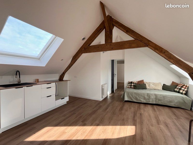 Appartement 3 pièces entièrement rénové -lumineux - Зe et dernier étage - Lorient (image 2)