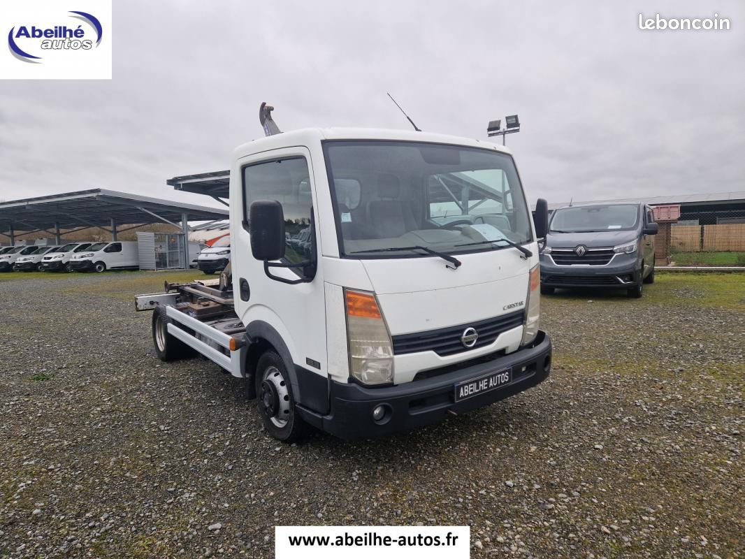 Nissan Cabstar CHASSIS NU POLYBENNE 35/13 2.5 DCI 130CV (image 3)