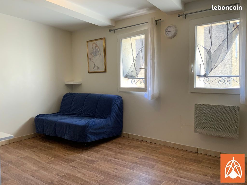 Appartement 1 pièce 18 m² · à Grans · 18 m² · 460 €/mois