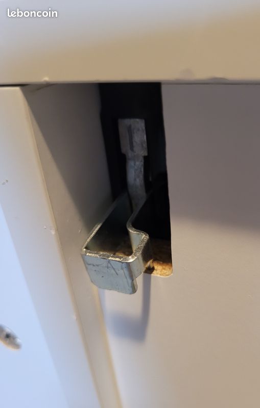 Armoire salle de bain 3 miroirs blanche (image 8)