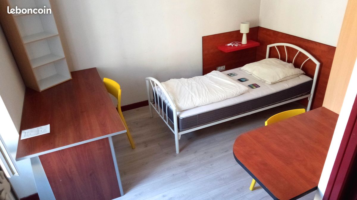 Appartement a louer aurillac - 1 pièce(s) - 17 m2 - Surfyn