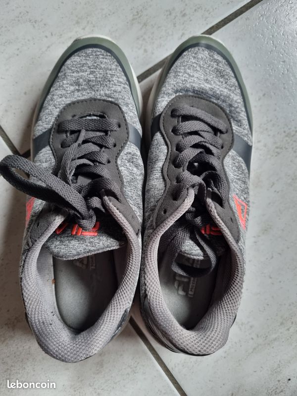 Baskets Fila en très bon état taille 37 Chaussures