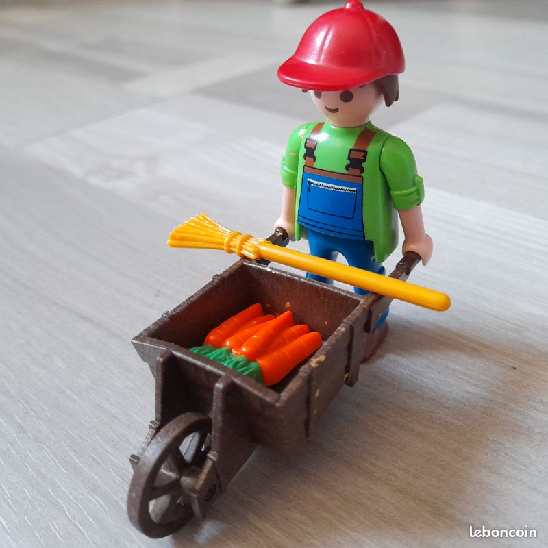 Playmobil figurines diverses 3 euros ou 5e les deux (image 3)