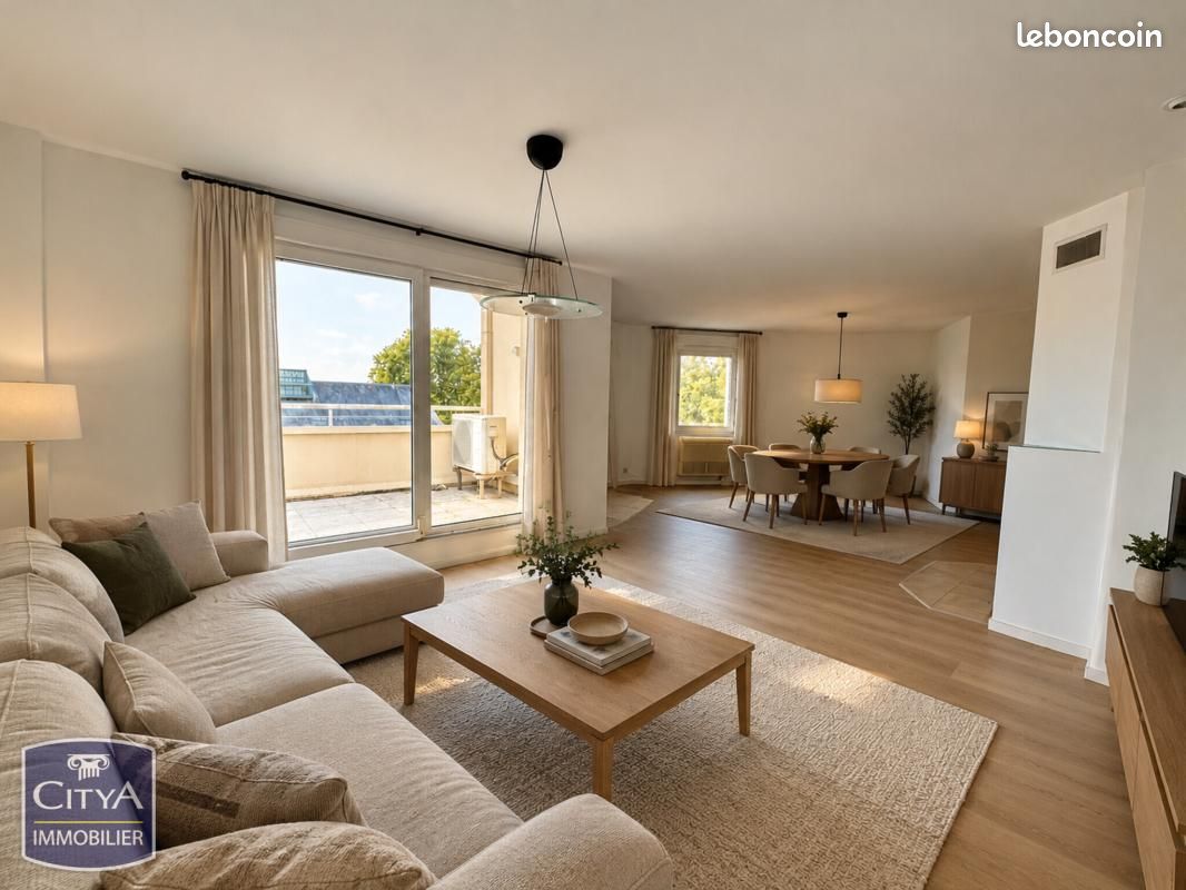 Appartement 6 pièces 133 m² · à Bourges · 133 m² · 277 000 €