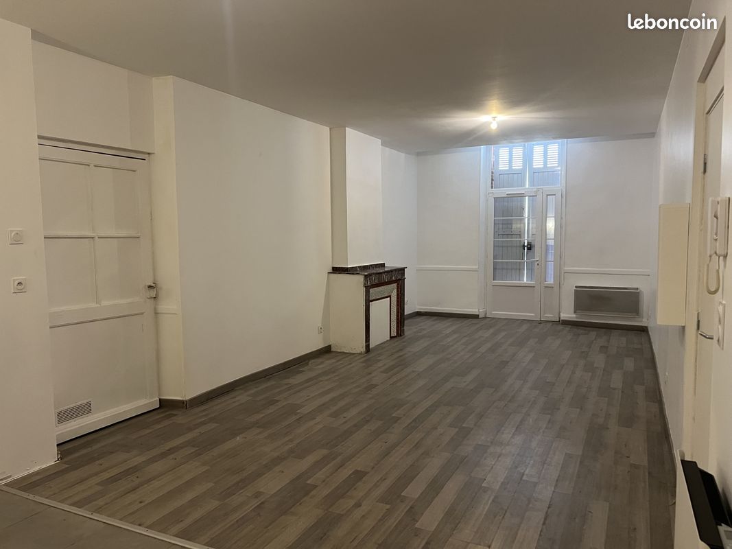 Appartement 3 pièces 53 m² · à Castelsarrasin · 53 m² · 550 €