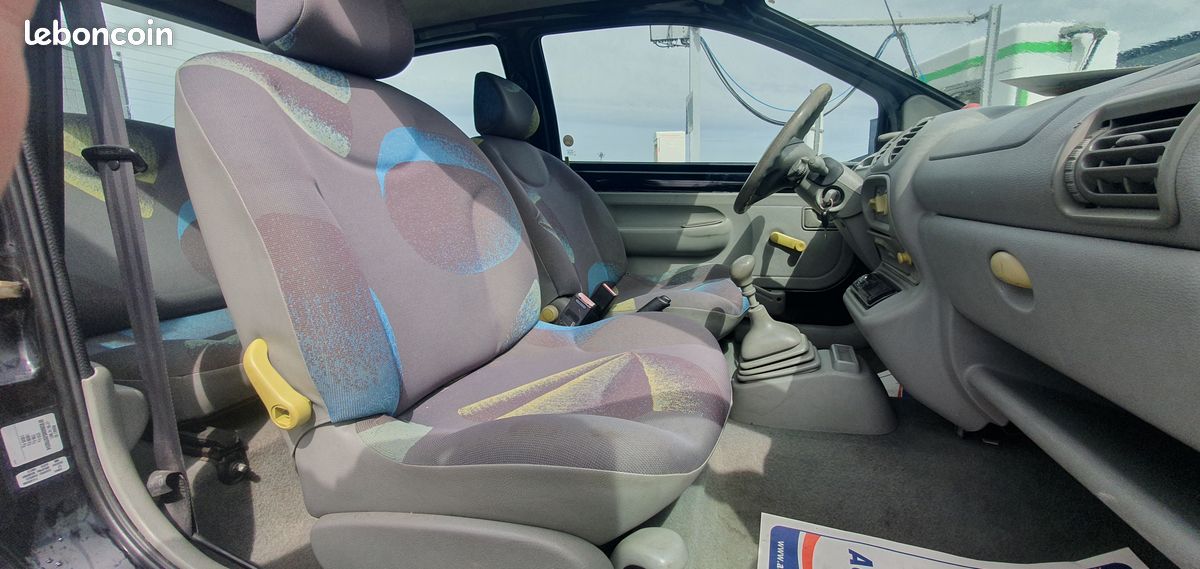 Renault twingo 1 phase 2 1.2 60 (image 5)